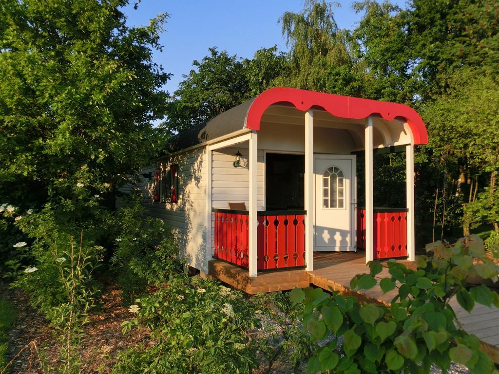 Pipowagen Camping Puur Genieten Bed & Breakfast Someren Bilik gambar