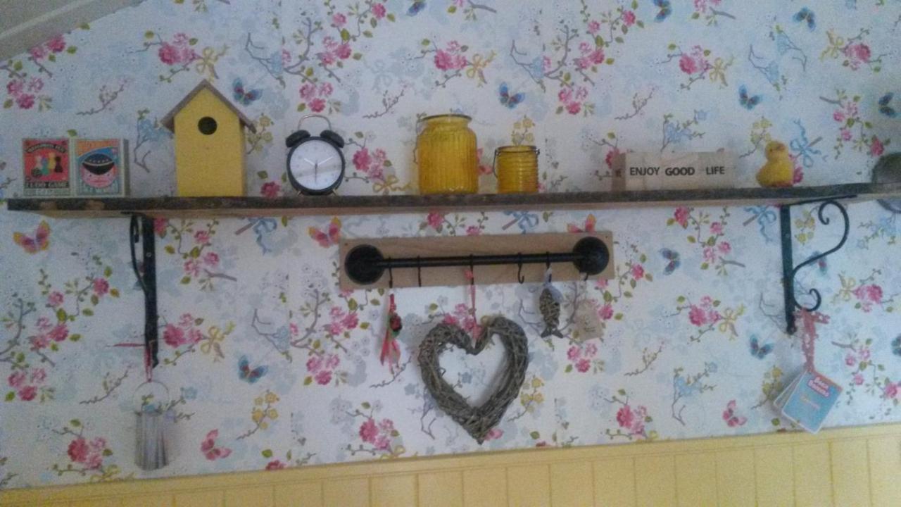 Pipowagen Camping Puur Genieten Bed & Breakfast Someren Luaran gambar